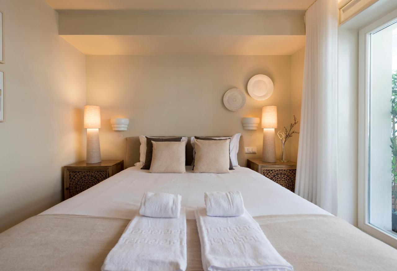 Emporium Deluxe 3Br Apartment W/ Private Parking By Lovelystay ポルト エクステリア 写真